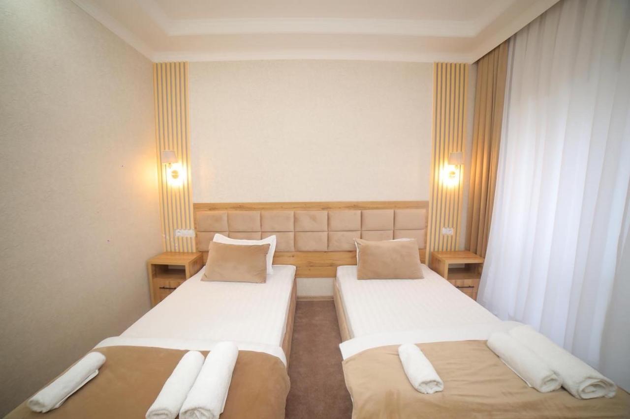 Hotel Tinchlik Plaza Urgench Exteriör bild